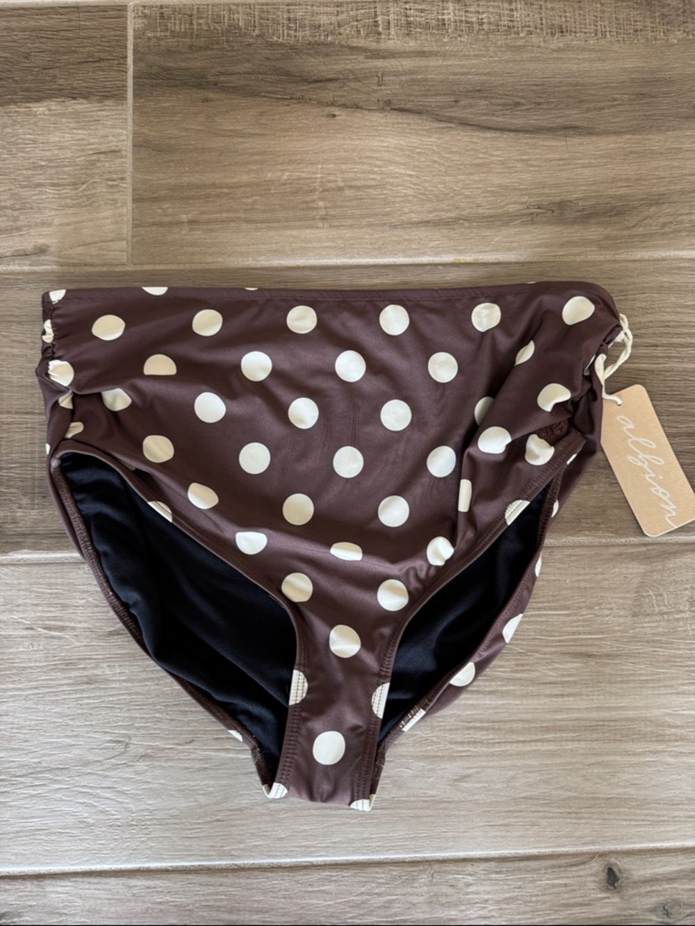 NWT Albion XL Cream Coco Dot Ruched swim bottom